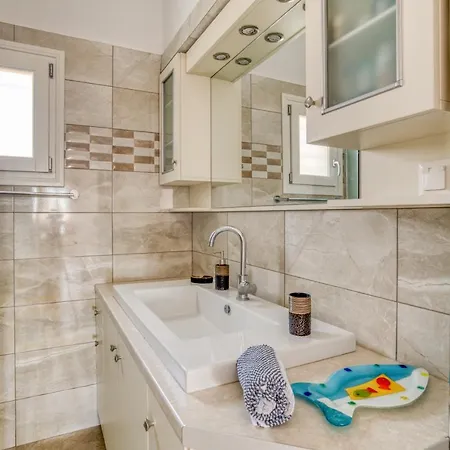 Apartment House In Village Protorgia *